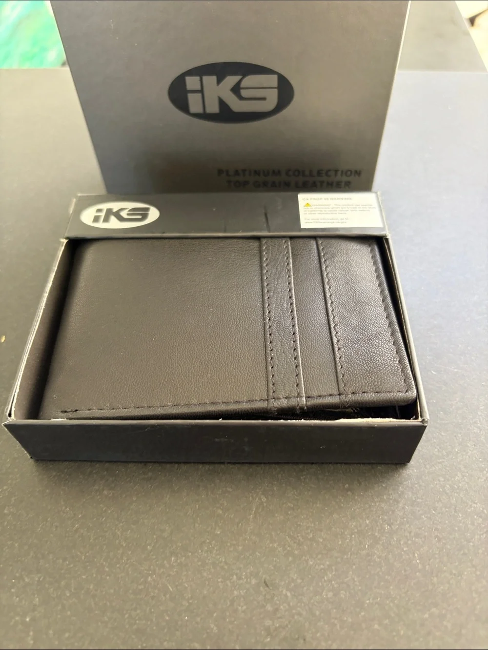 Black Leather Bi-Fold Wallet - Platinum Collection
